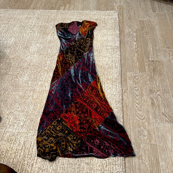 Excellent condition Johnny was maxi dress
Multicolored velvet - Picture 3 of 4